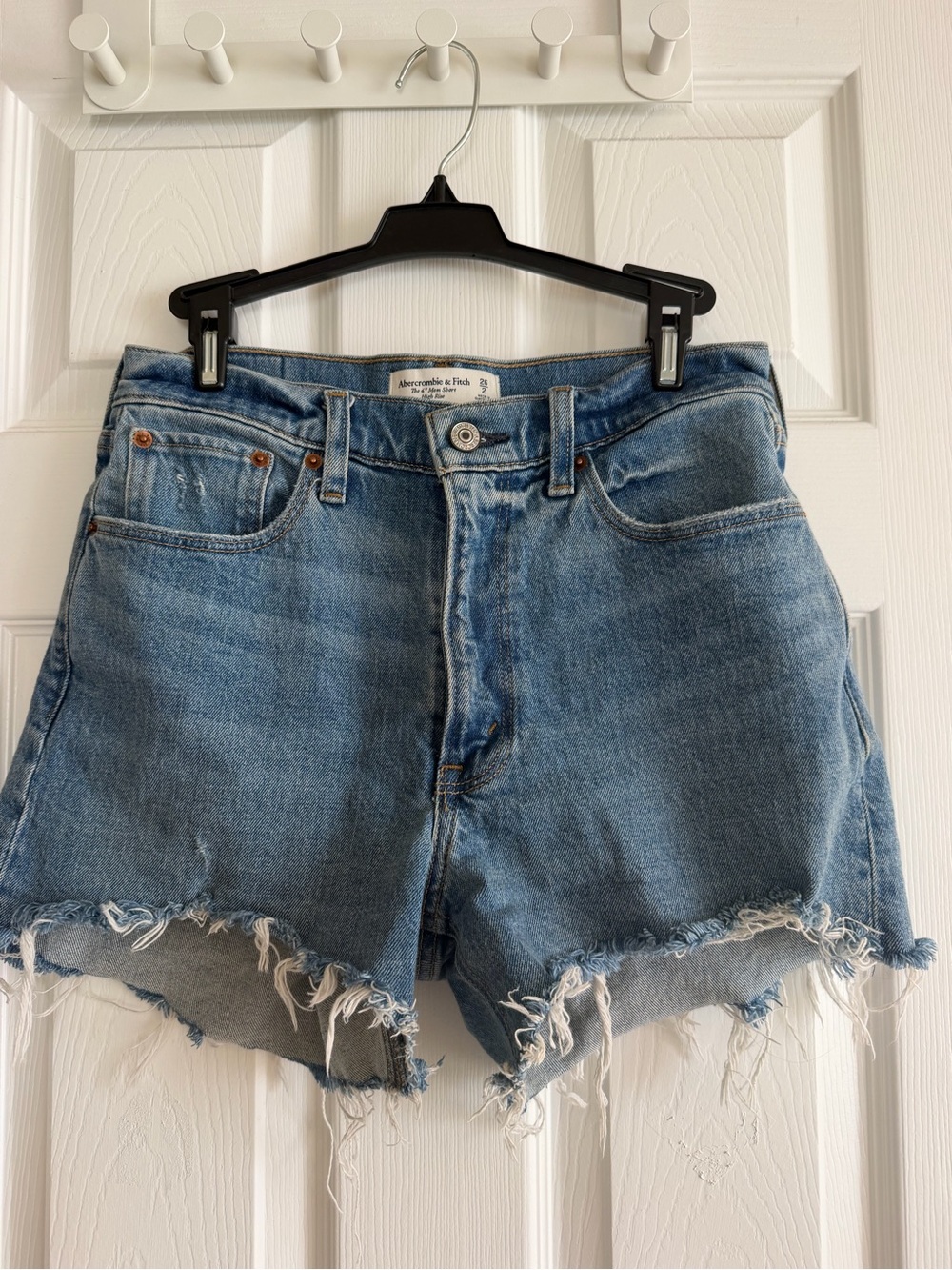 Abercrombie & Fitch Women's Mom Short High Rise